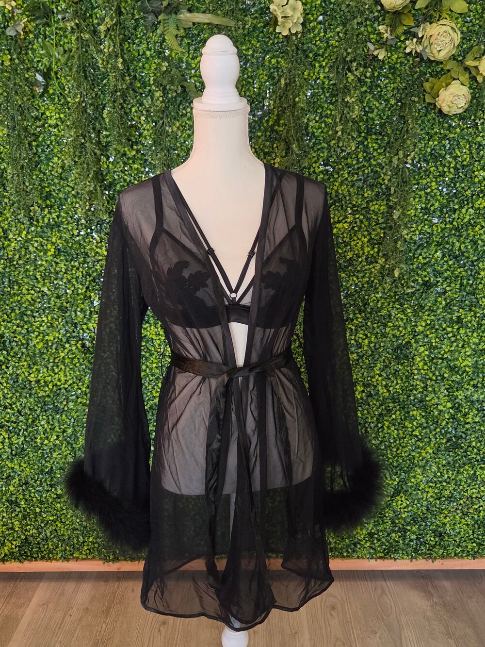 Honey Bunny by Empress Mimi of London set
